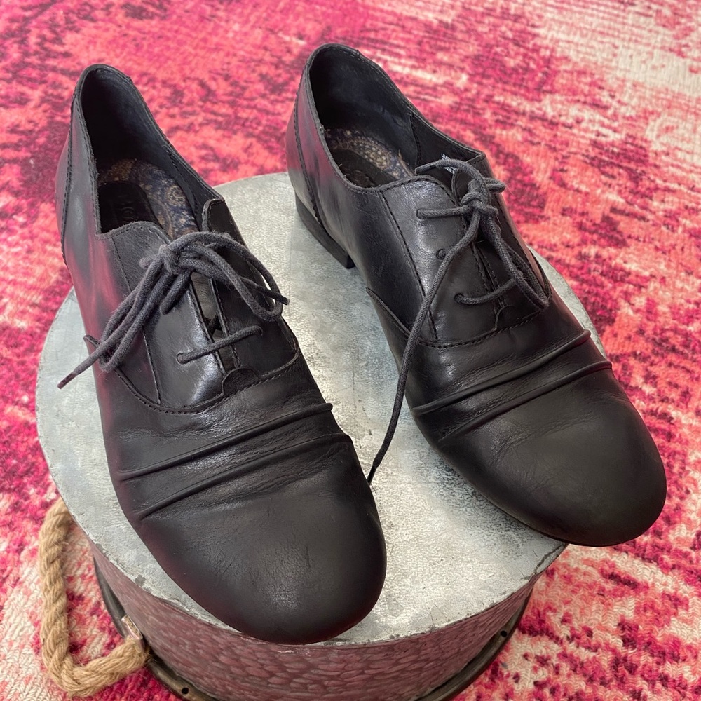 💘 Born oxfords